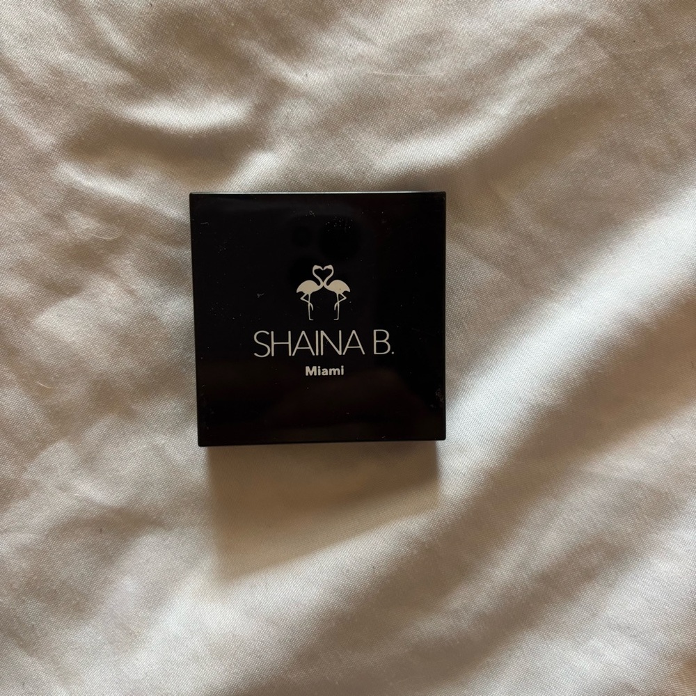 Shaina B. Miami Eye Shadow Duo Compact - Wynwood/Heat